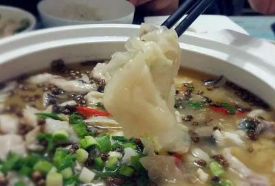 5分鐘教會你做酸菜魚，魚肉勁道更美味