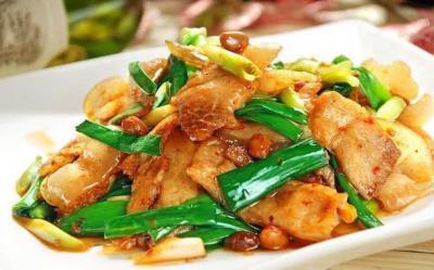 四川風味小吃蒜苗回鍋肉，你吃過了嗎？