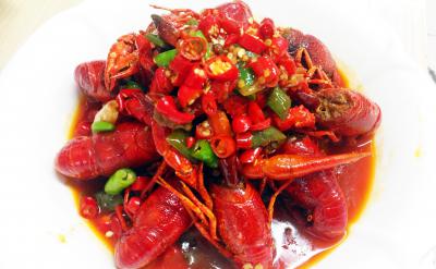哪里有正宗的小龍蝦技術做法？餐飲培訓學校