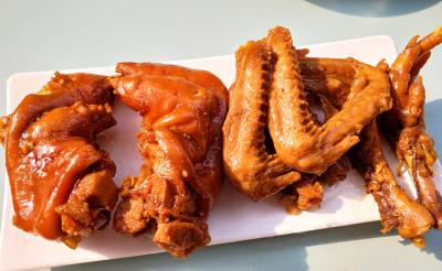 成都熟食鹵菜技術培訓學校哪里好？成都蜀味緣的鹵菜技術培訓