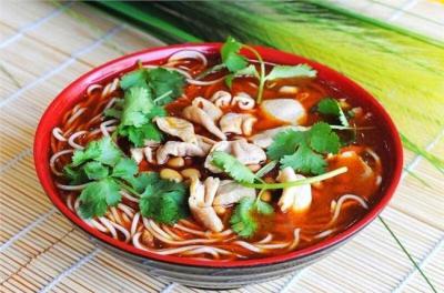 正宗面食技術培訓哪里好？面食技術培訓費用解析：