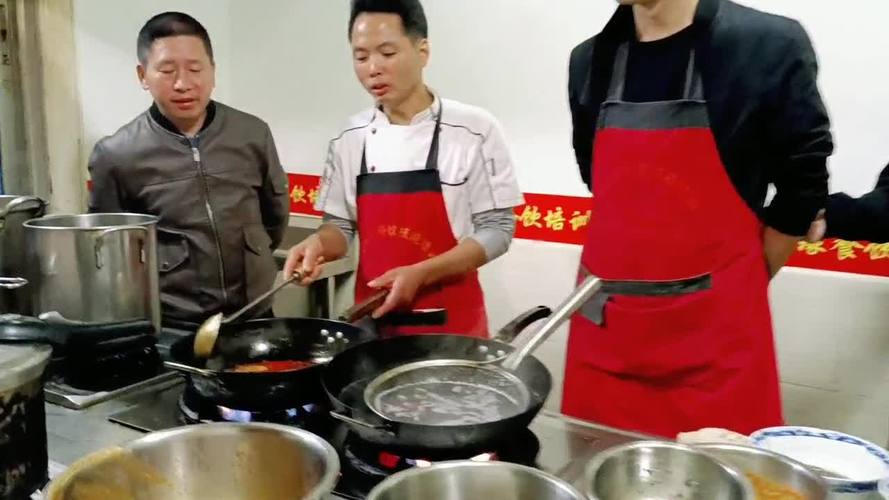 學各種面食技術培訓哪家好？蜀味緣早餐技術培訓