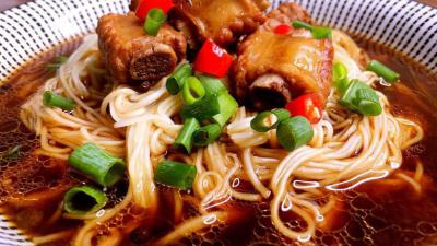 有哪些培訓面食機構？蜀味緣面食技術培訓學校費用解析