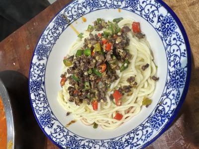 面食技術培訓班哪里好？學習面食制作技巧選靠譜培訓班很關鍵！