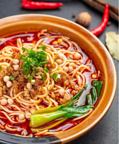 學習面食技術培訓費用受多種因素影響，蜀味緣課程多樣收費分層
